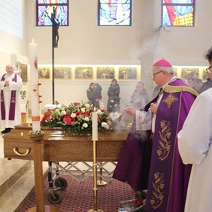 Biskup Gorski predvodio misu zadušnicu za preminulog vlč. Ivana Damjanovića